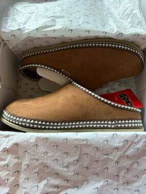 Deer Stags Wherever Men's Indoor-Outdoor Slipper in Chestnut